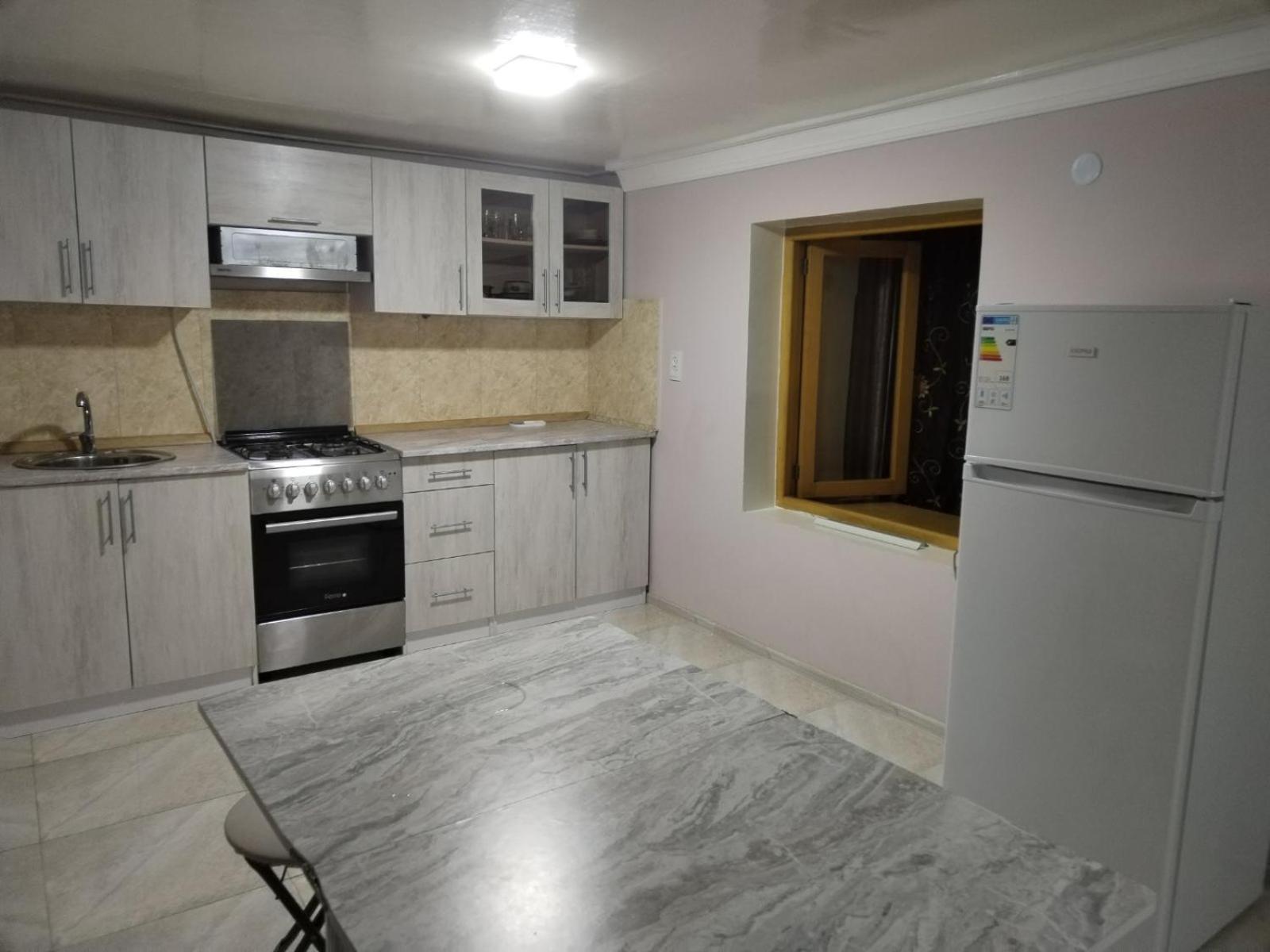 Lyucie Guest House Ijevan Eksteriør billede